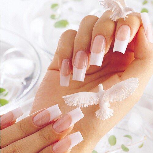 HAPPINESS NAILS & SPA - Eyelash Extension